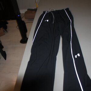 Black Under Armour Track Pants Size Small